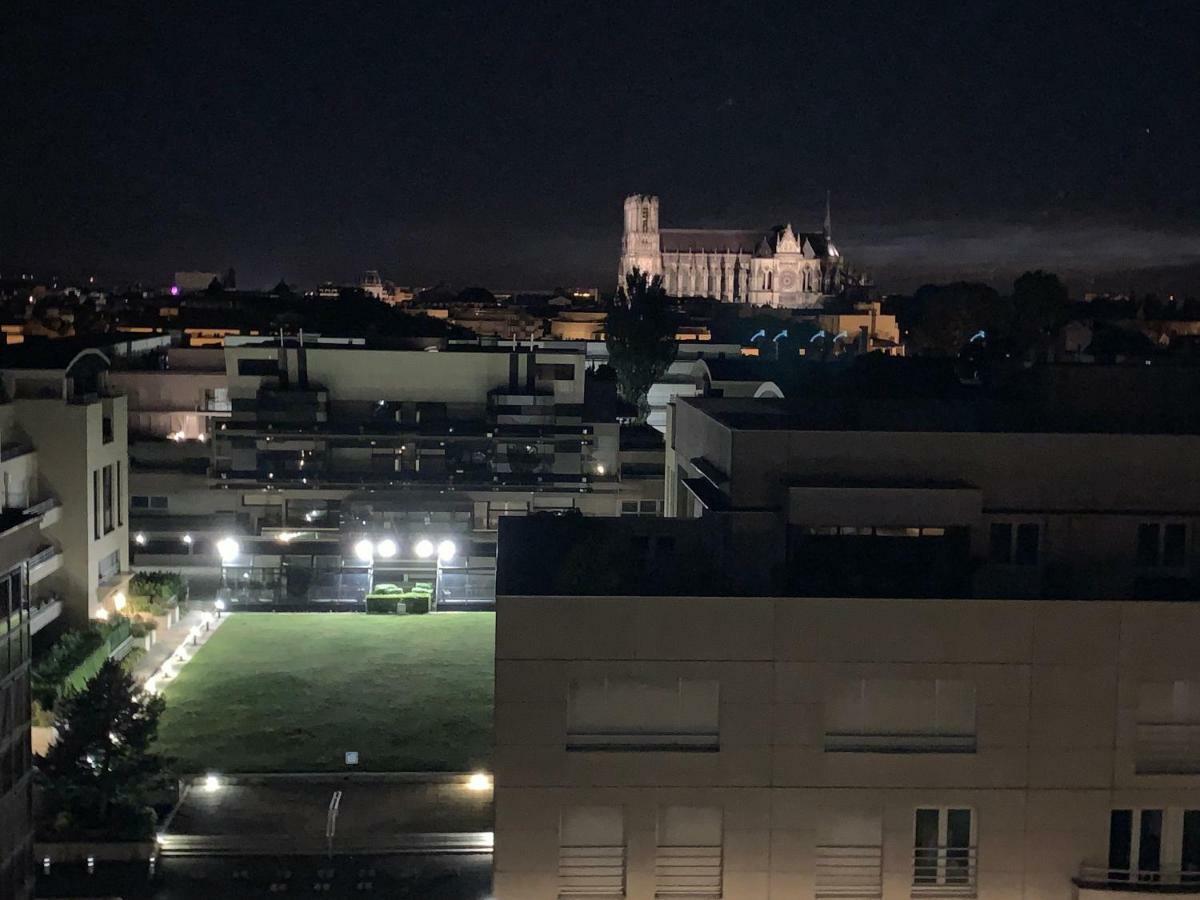 Le Septieme - Vue Cathedrale - Saint Remi Apartment แร็งส์ ภายนอก รูปภาพ